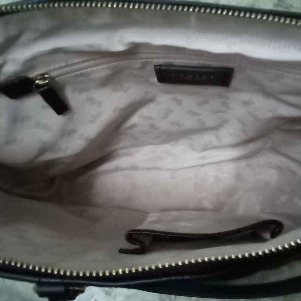 RADLEY LONDON BLACK LEATHER HANDBAG 