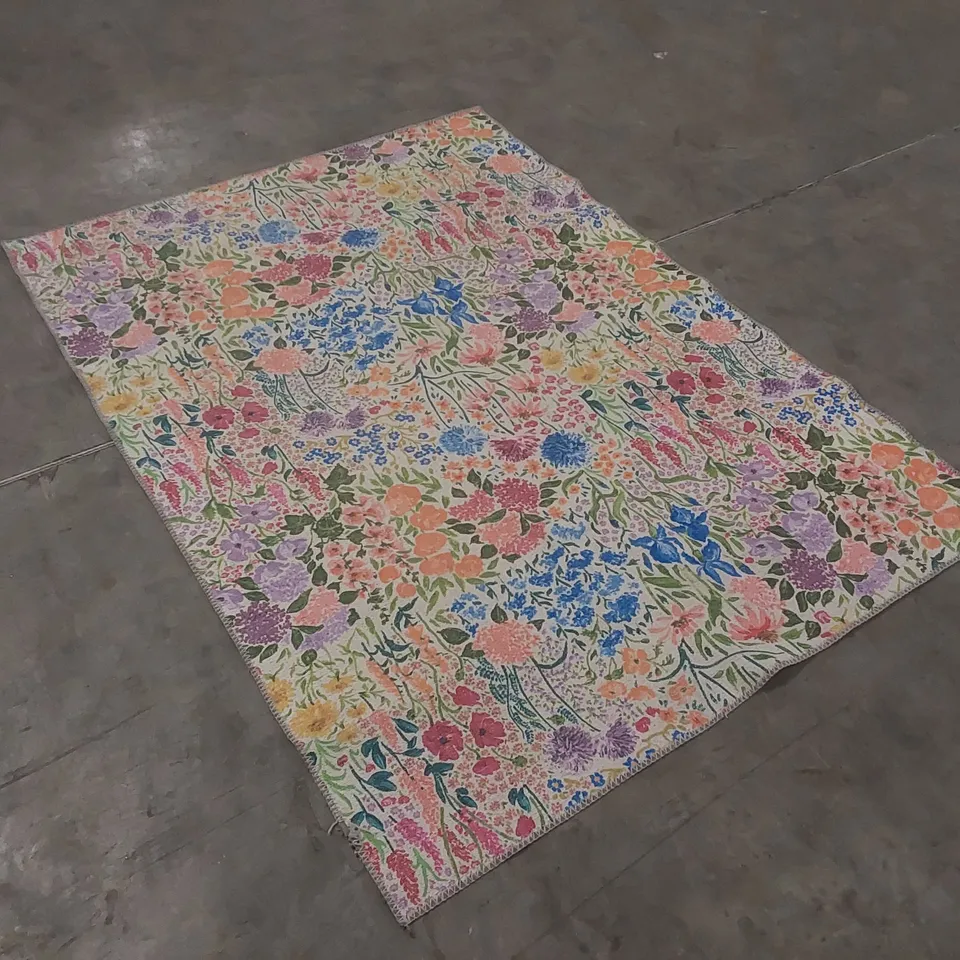 QUALITY DESIGNER AREA RUG - APPROXIMATELY 167 x 118cm