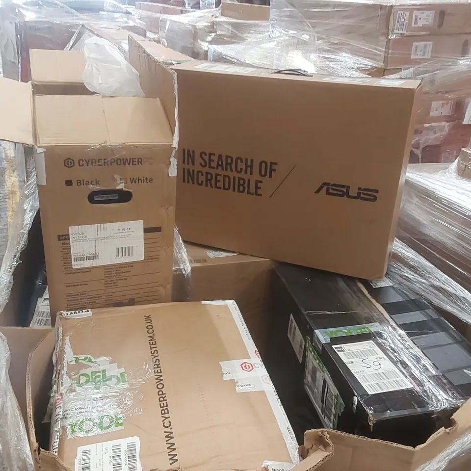 PALLET CONTAINING A LARGE QUANTITY OF PC/MONITOR PARTS