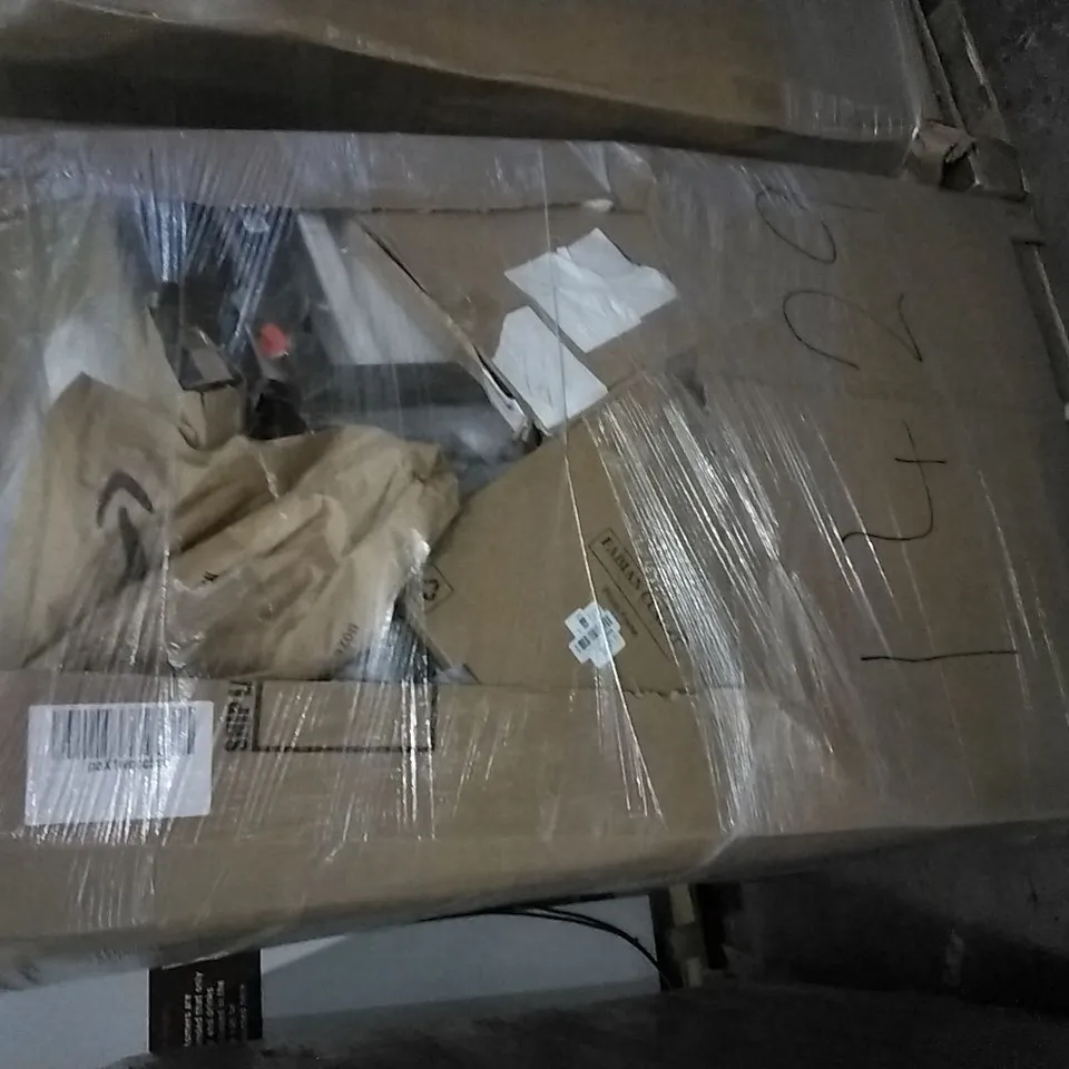 PALLET OF ASSORTED ITEMS INCLUDING STOREMIC TOILET SEAT, HAFSAP MATTRESS TOPPER, GARDEN ARCH, TRI STAT PREMIUM MARBLE COATED FRYING PAN, TOSCANA MIRROR, TROTRONIC AIR PURIFIER