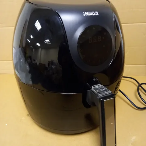 PRINCESS DIGITAL FAMILY AIR FRYER 