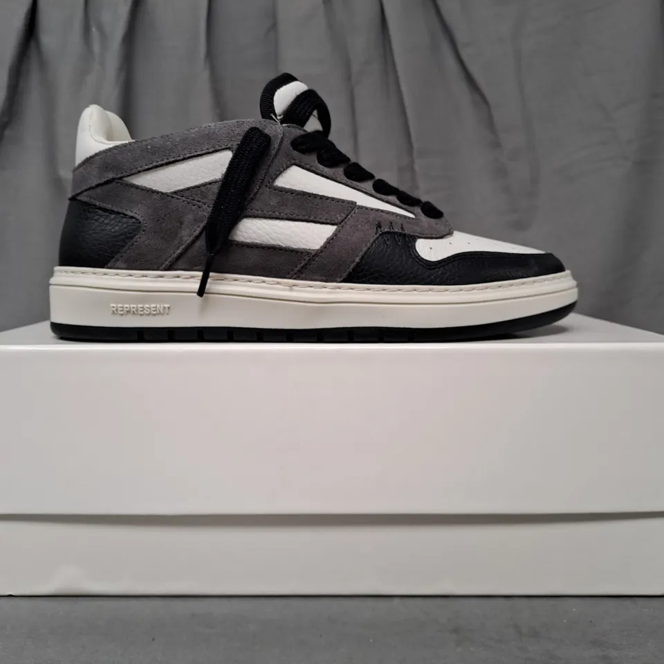 BOXED PAIR OF REPRESENT SHOES IN WHITE/GREY/BLACK UK SIZE 6