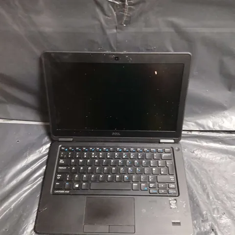 DELL LATITUDE E7250 LAPTOP – BLACK