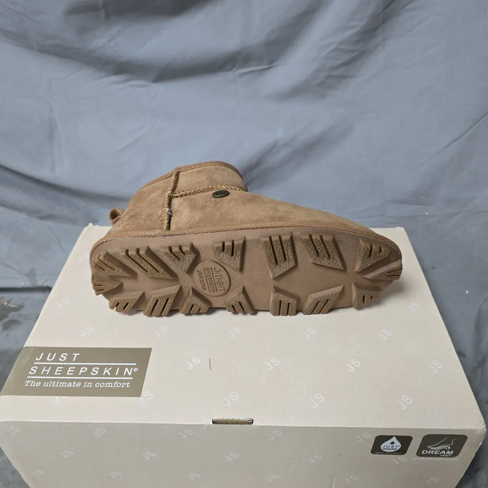 JUST SHEEPSKIN BOOTS – TAN SUEDE WITH SHEARLING LINING (PAIR) UK 5
