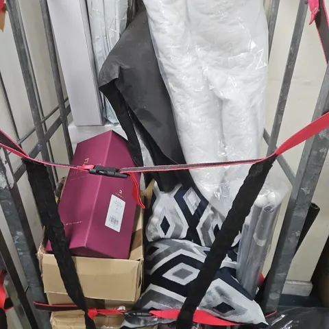 CAGE OF APPROXIMATELY 10 ASSORTED HOUSEHOLD ITEMS TO INCLUDE - VASE - WEIGHTS - CLOCK - COLLECTION ONLY