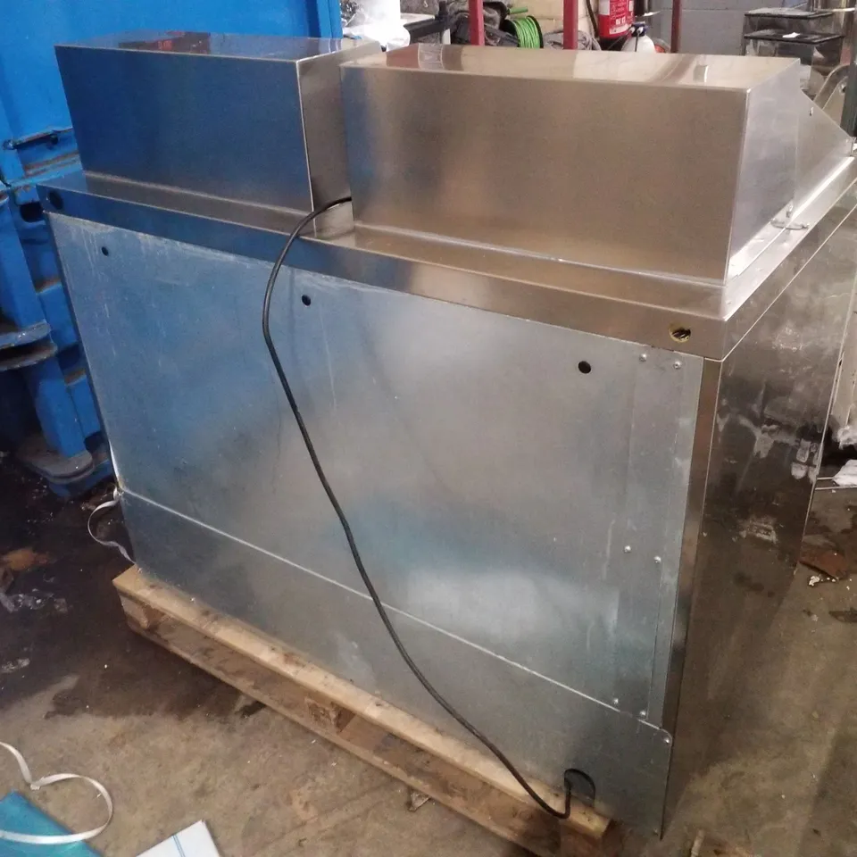 DESMON TSS48-18EP DUAL-COMPARTMENT COMMERCIAL REFRIGERATED PREP TABLE