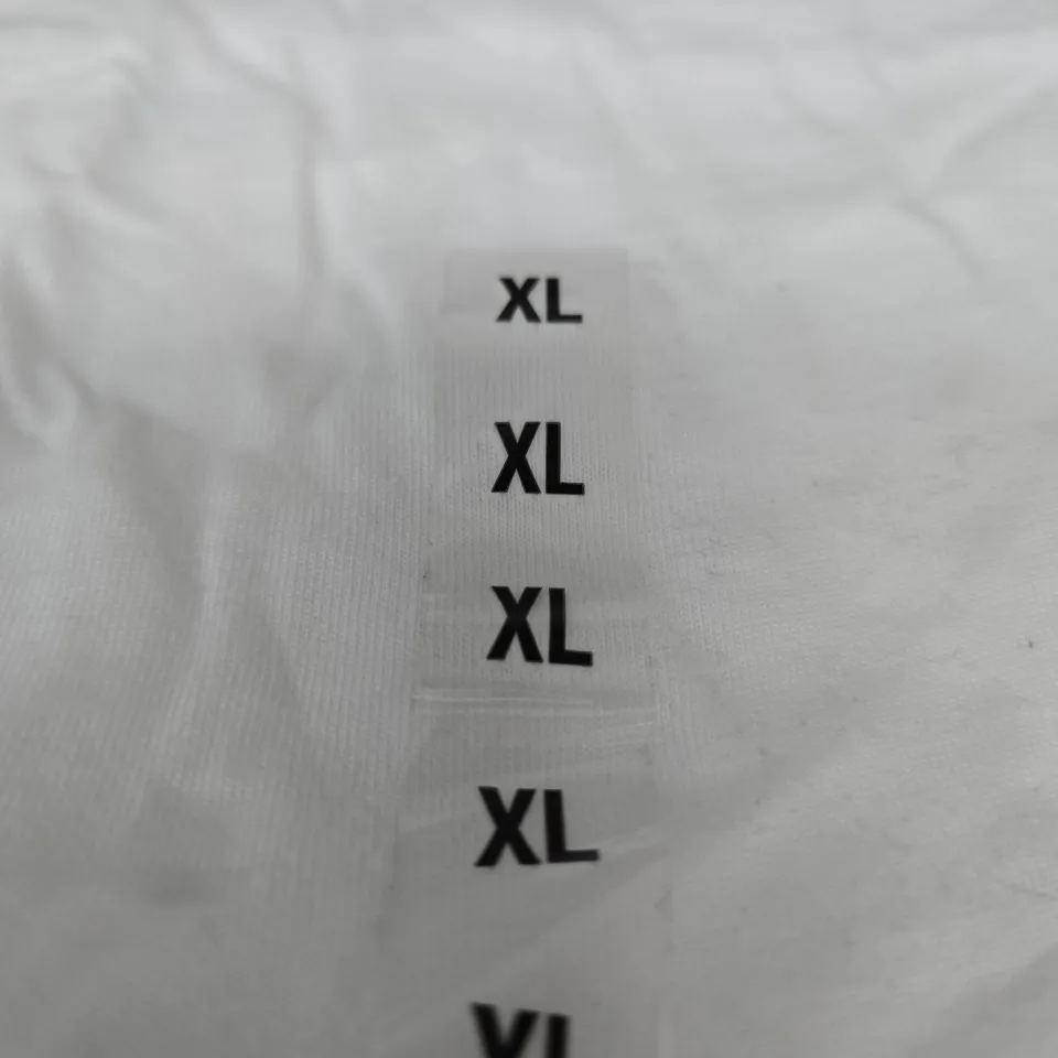 NIKE WHITE COTTON T-SHIRT – EMBROIDERED SWOOSH, SIZE XL