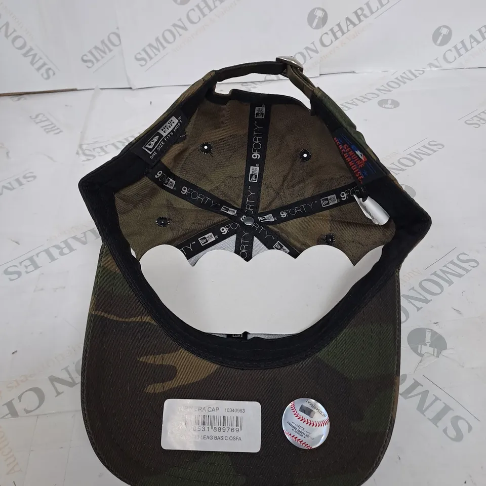 NEW YORK YANKEES CAMO BASEBALL CAP