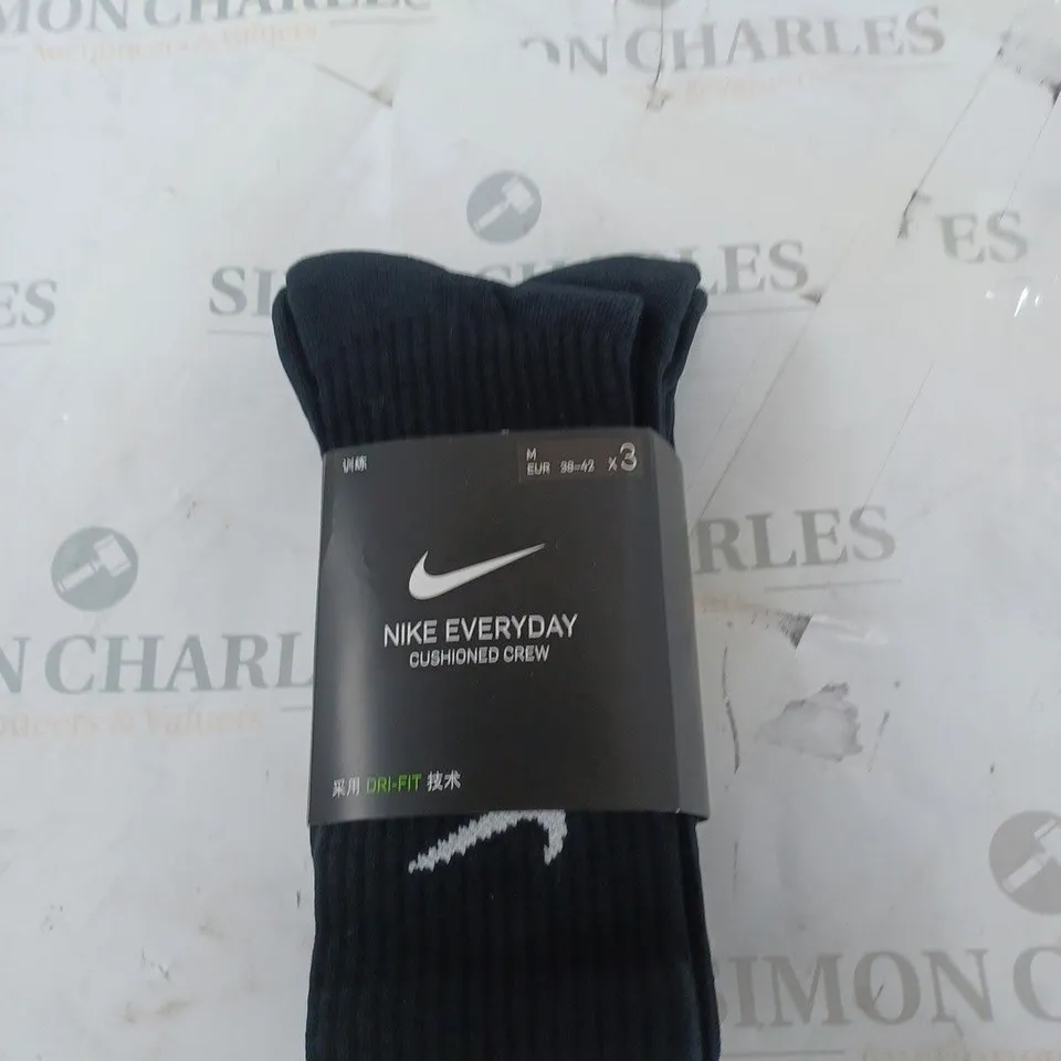 3 SETS OF MEDIUM NIKE SOCKS 
