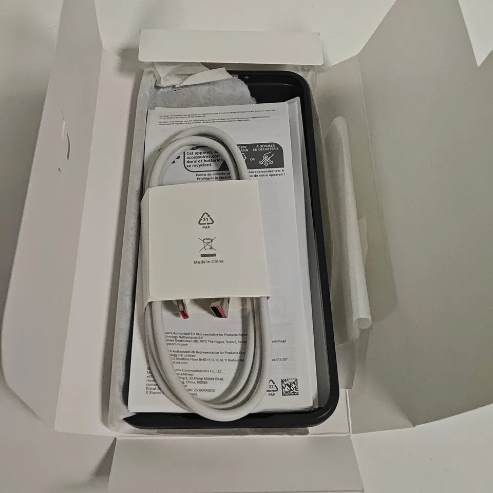 BOXED REDMI NOTE 15 PRO 5G 8/256GB IN BLACK