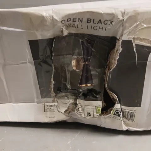 BOXED ODEN WALL LIGHT IN BLACK
