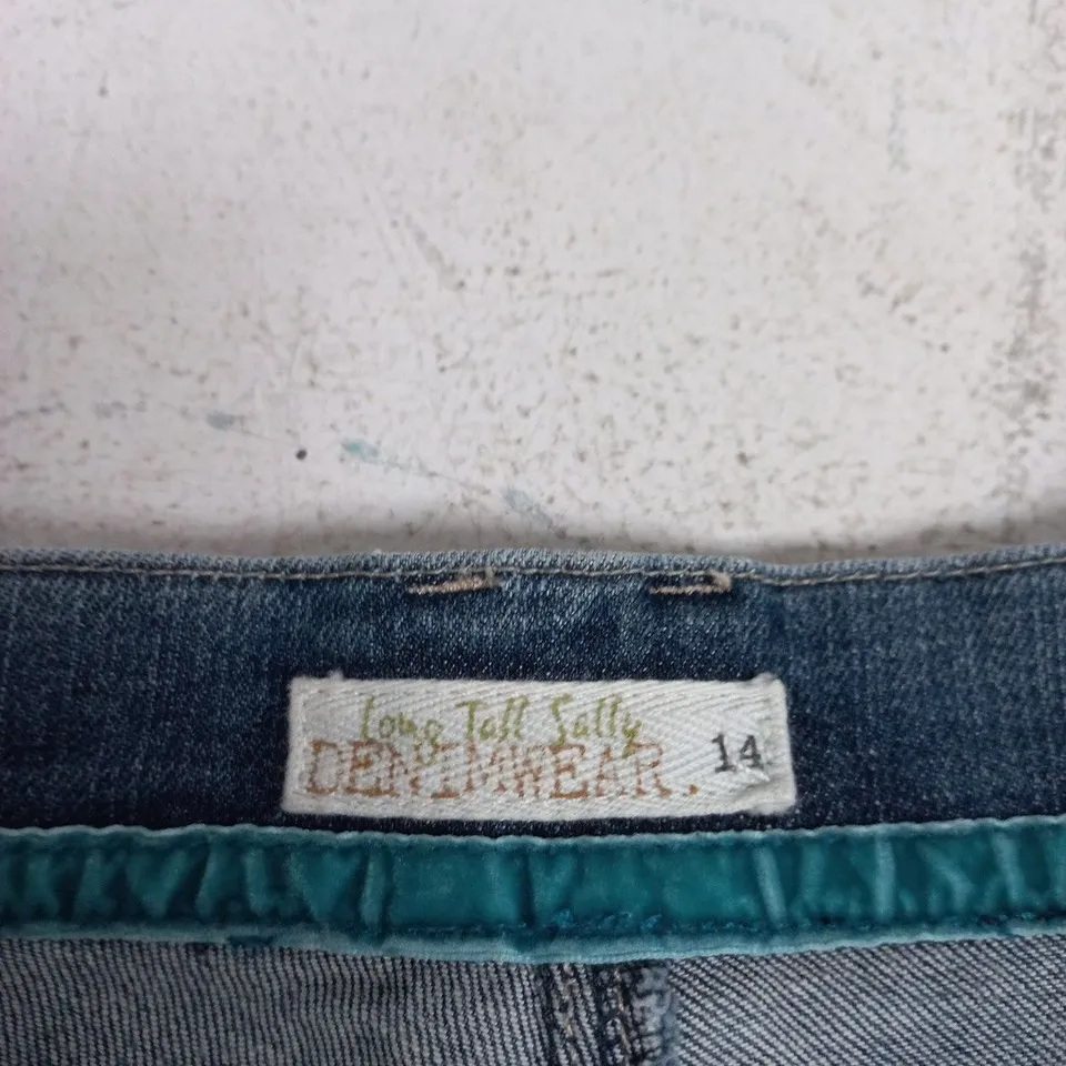 LONG TALL SALLY WOMEN'S DENIM JEANS – UK 14