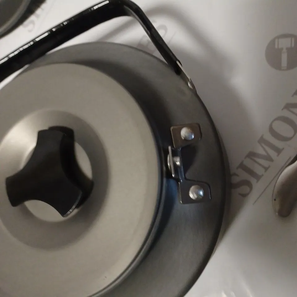 DESIGNER STAINLESS STEAL CAMPING KIT 