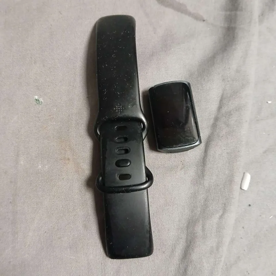 FITBIT FITNESS WATCH
