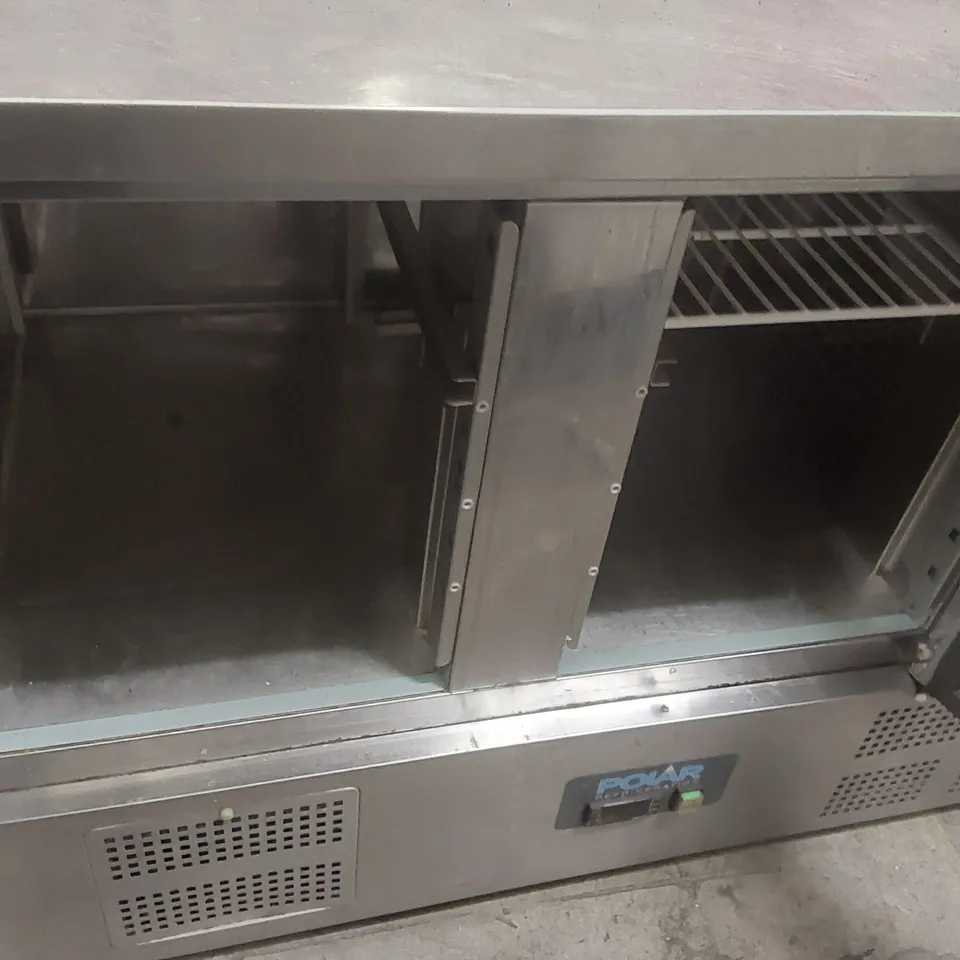 POLAR G622 COMMERCIAL TRIPLE DOOR COUNTER REFRIGERATOR