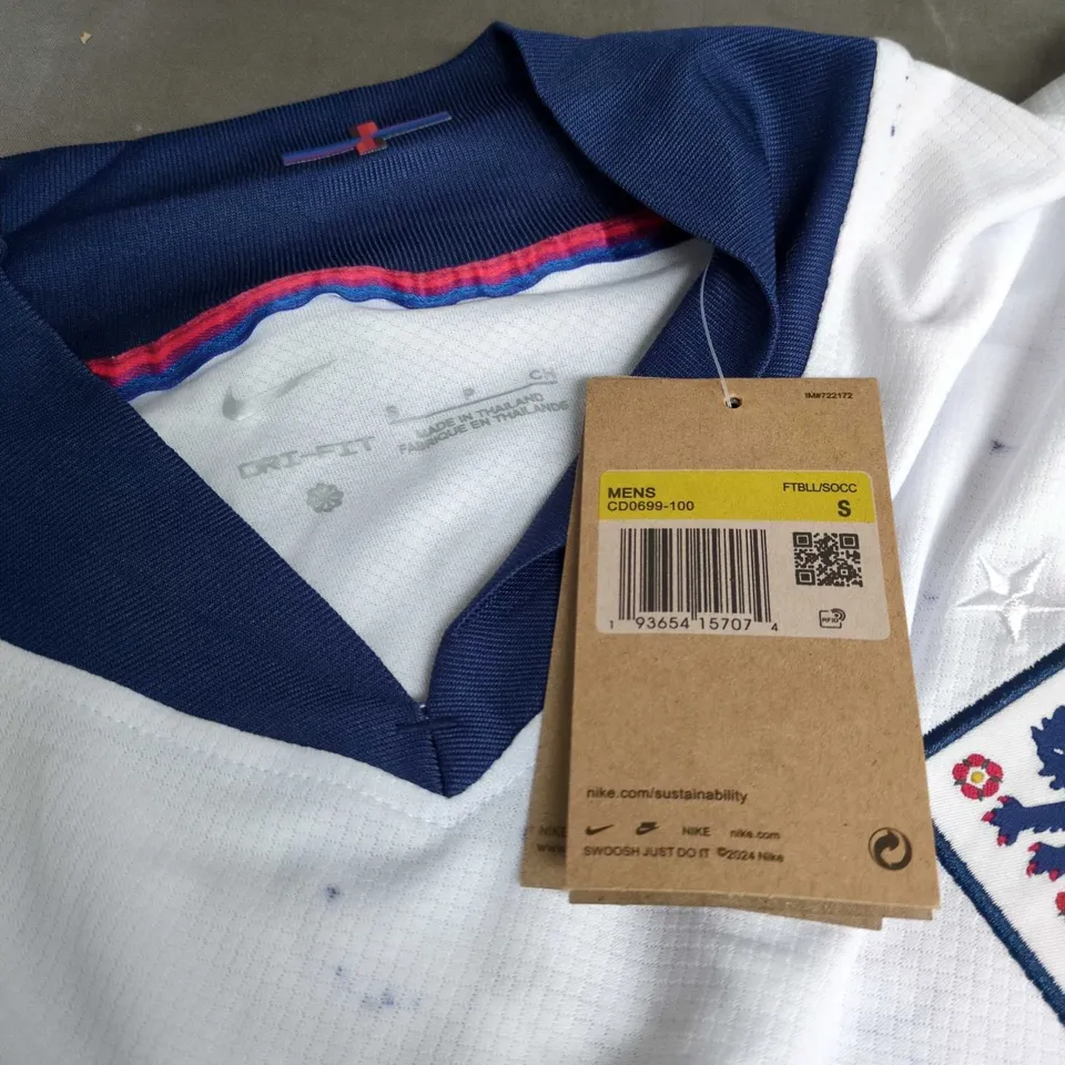 ENGLAND NIKE FOOTBALL SHIRT – WHITE WITH NAVY SIDE PANELS, ENGLAND CREST, MEN'S SIZE S