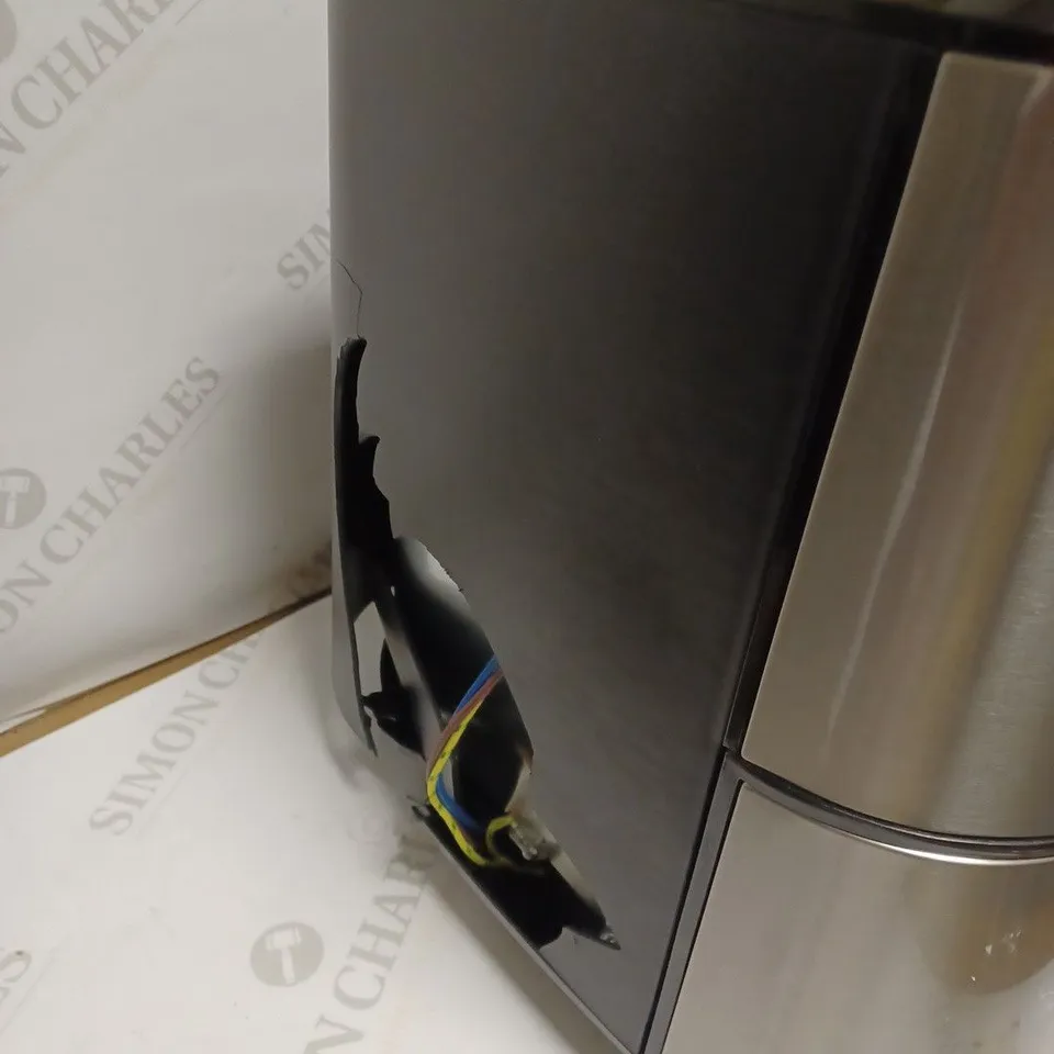 UTEN 5.5L 1700W AIR FRYER 