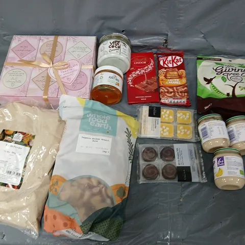 APPROXIMATELY 8 ASSORTED FOOD & DRINK ITEMS TO INCLUDE - HOT CHOC TREATS, LINDOR BAR, AND GARLIC POWDER ETC.