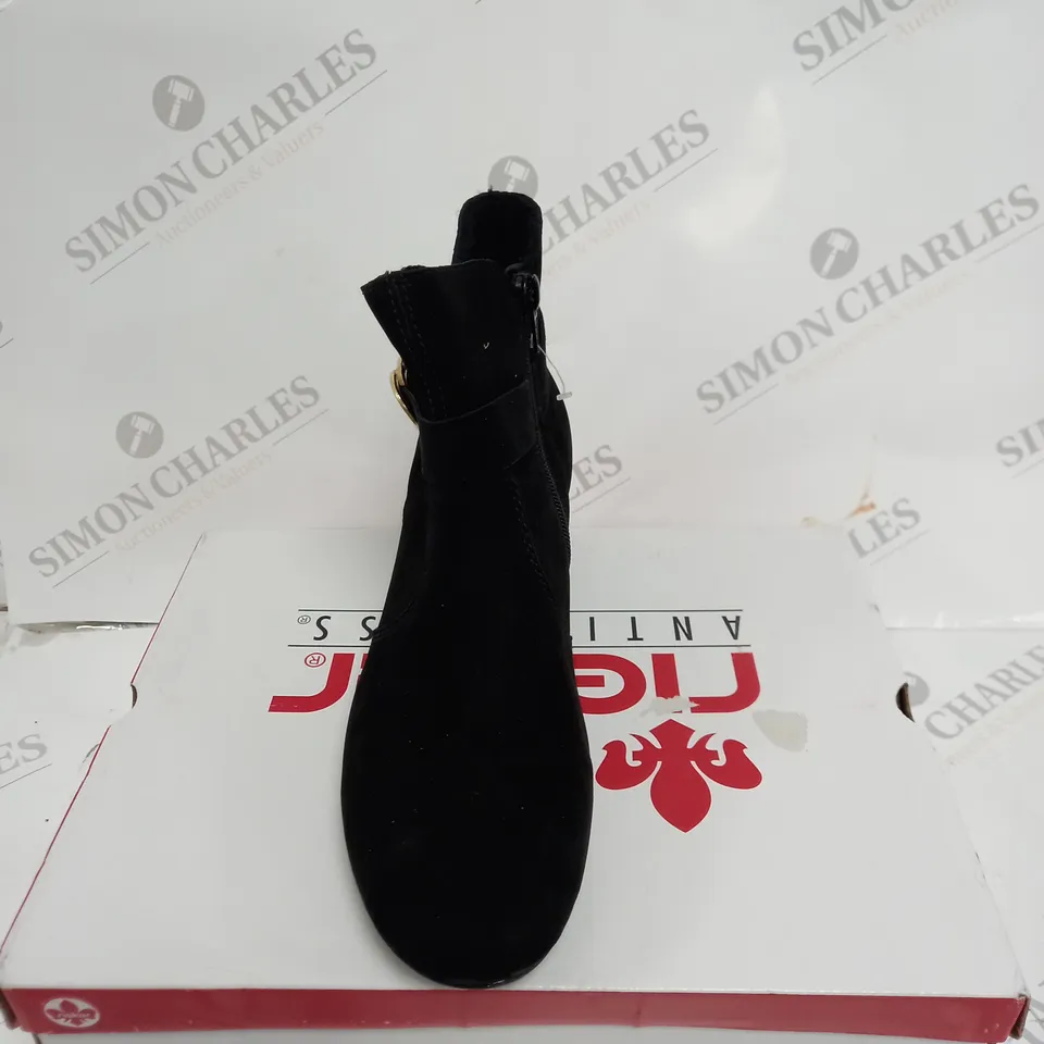 RIEKER BLACK HEEL ANKLE BOOT SIZE 5