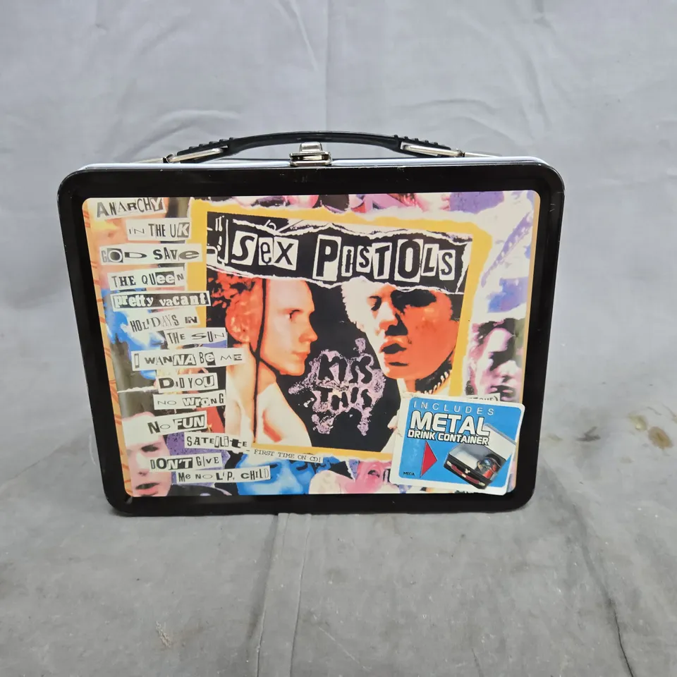 SEX PISTOLS LUNCH BOX WITH METAL DRINK CONTAINER – VINTAGE COLLECTIBLE