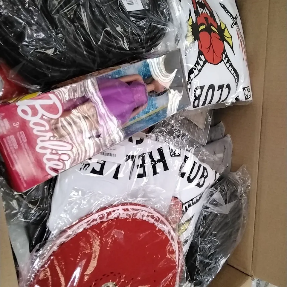 PALLET CONTAINING 6 BOXES OF ASSORTED HOUSEHOLD ITEMS TO INCLUDEPARTY FAVOUR SETS, BAGGED T-SHIRTS AND VSTHID DOLLS