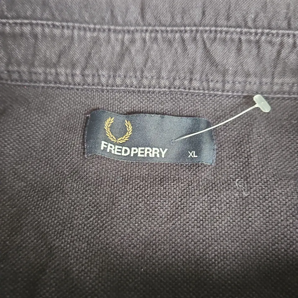 FRED PERRY POLO SHIRT – NAVY, XL
