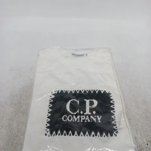 CP COMPANY LOGO TEE - SIZE 2XL
