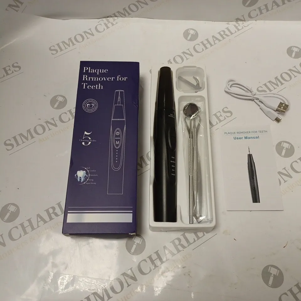 BOXED BATTERY POWERED PLAQUE REMOVER FOR TEETH, WITH VARIOUS ACCESSORIES, USB CHARGING CABLE AND INSTRUCTIONS