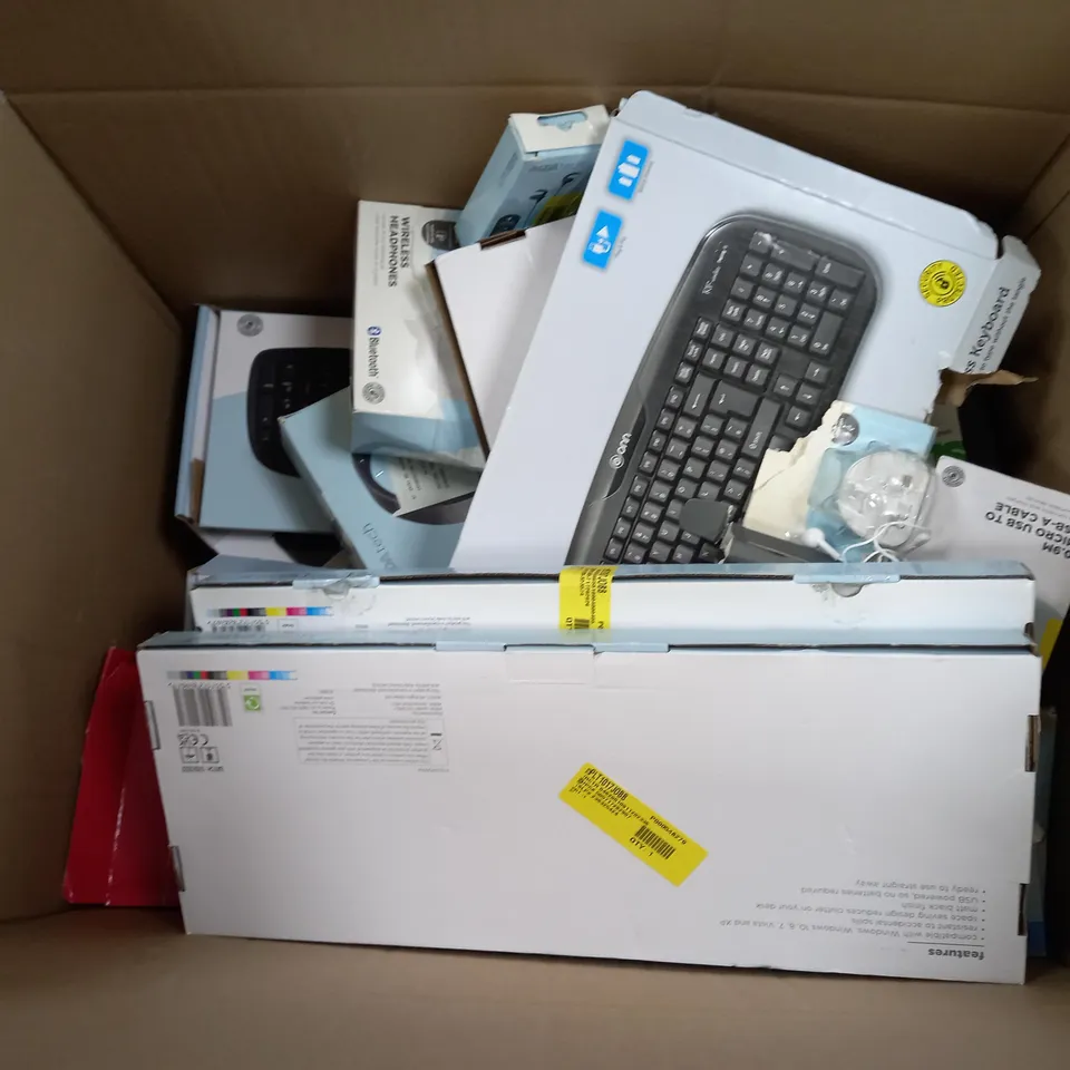 BOX OF APROXIMATELY 20 ASSORTED ITEMS TO INCLUDE WIRELESS HEADPHONES, WIRELESS KEYBOARD AND MOUSE COMBO, FM ALARM CLOCK, ETC