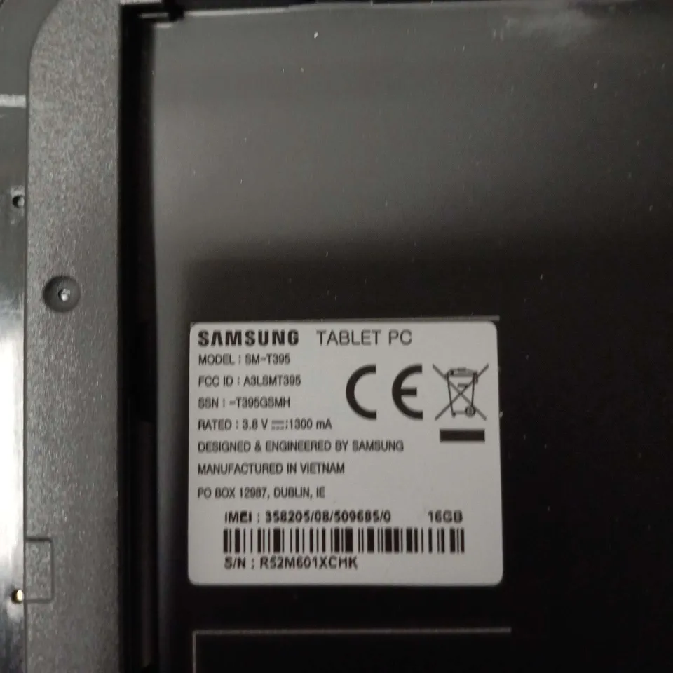 SAMSUNG GALAXY TABLET PC SM-T350 – CRACKED SCREEN 
