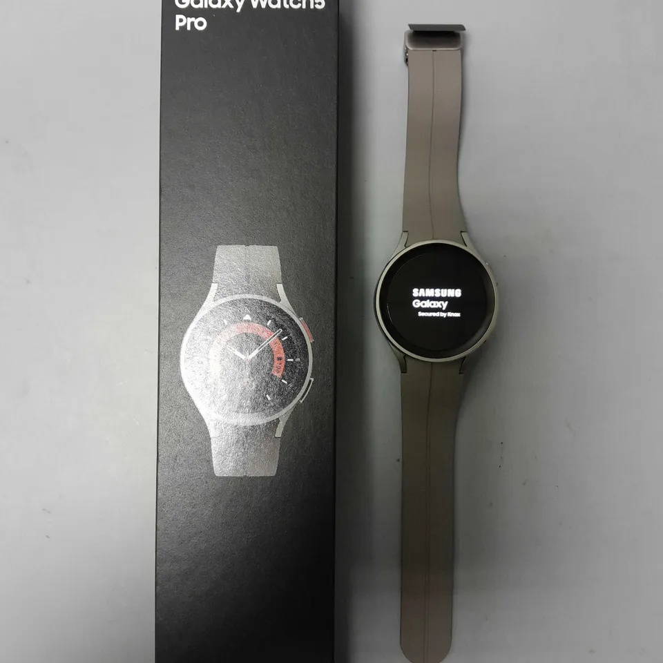 BOXED SAMSUNG GALAXY WATCH 5 PRO SMARTWATCH 