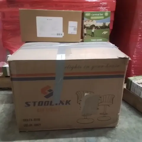 PALLET OF ASSORTED HOUSEHOLD GOODS AND PRODUCTS TO INCLUDE;BAR STOOLS,DOG BOWLS,TOSS GAMES,