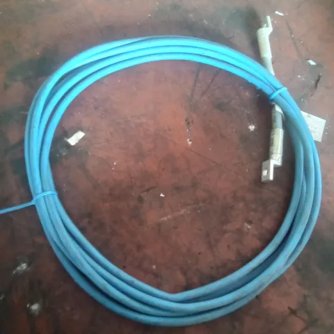 EARTHED RUN/OUT ROLLER CW 8M BLUE EARTH