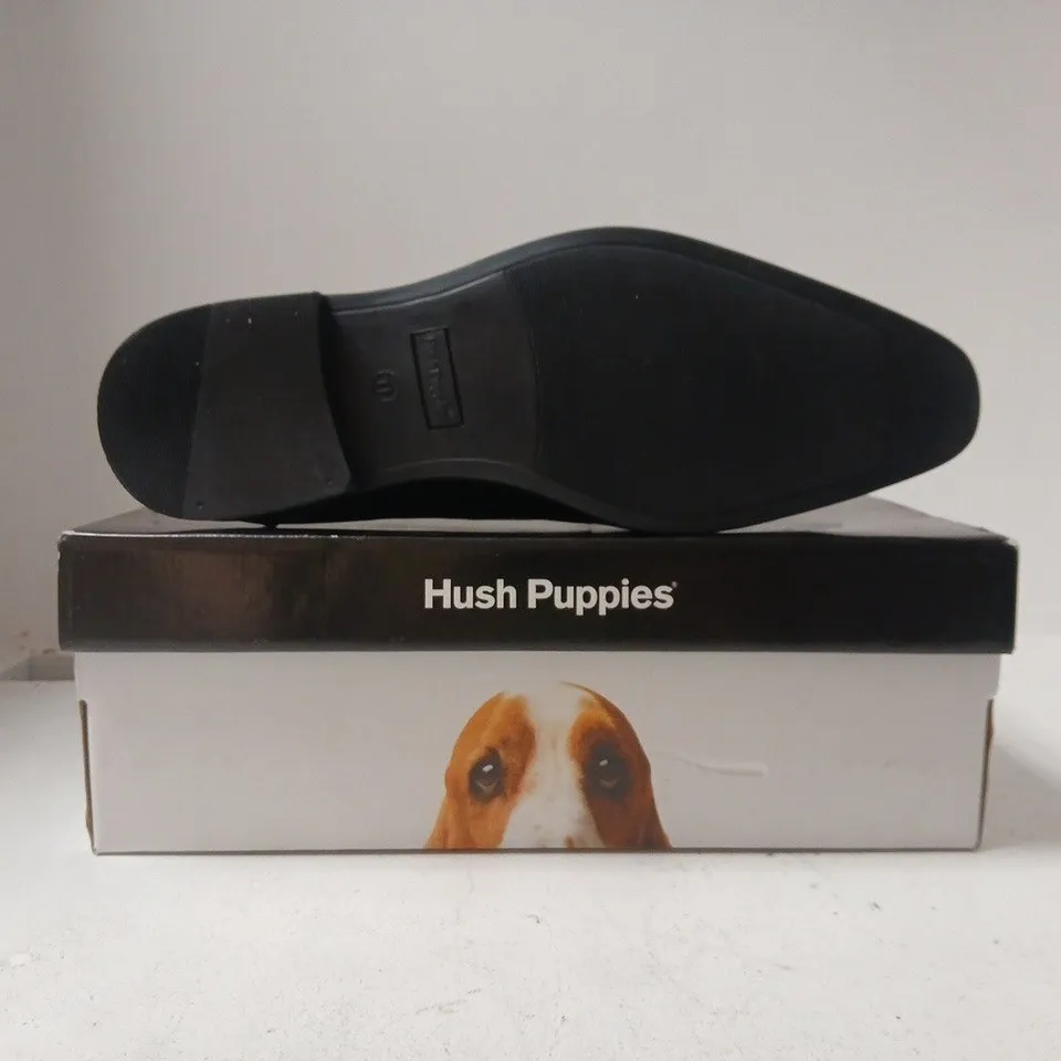 BOXED PAIR OF HUSH PUPPIES EVAN LACE UP SHOES IN BLACK SIZE UK 11