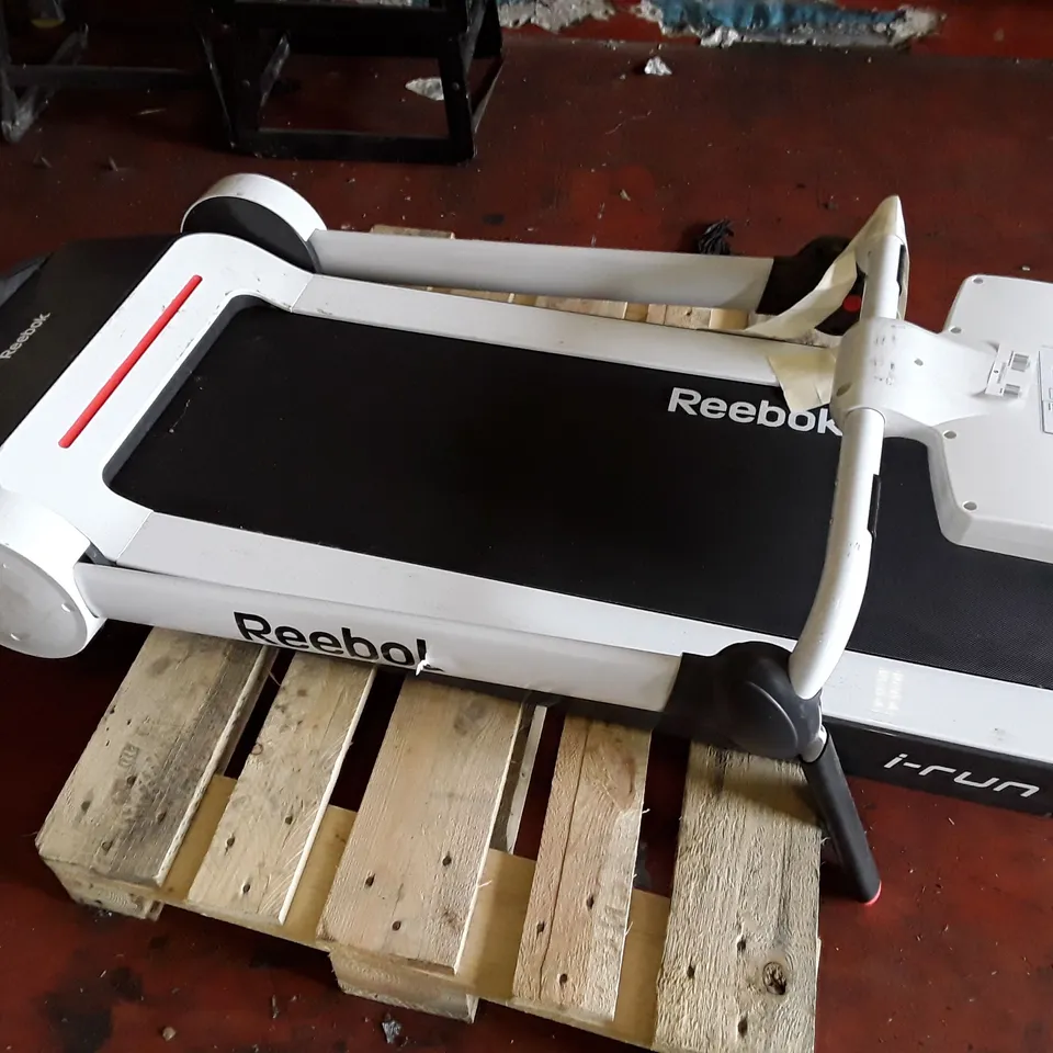 REEBOK I-RUN FOLDING TREADMILL - BLACK/WHITE