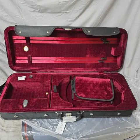 VIOLIN/VIOLA CASE – BLACK EXTERIOR, RED VELVET INTERIOR, WITH INTERNAL POUCH