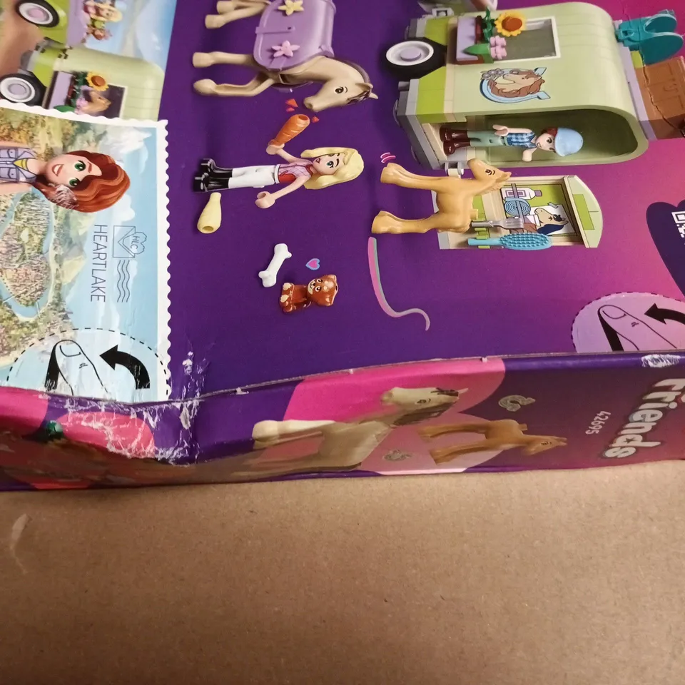 LEGO FRIENDS HORSE & BABY FOAL TRAILER – SET 42695 (279 PCS) – BOXED