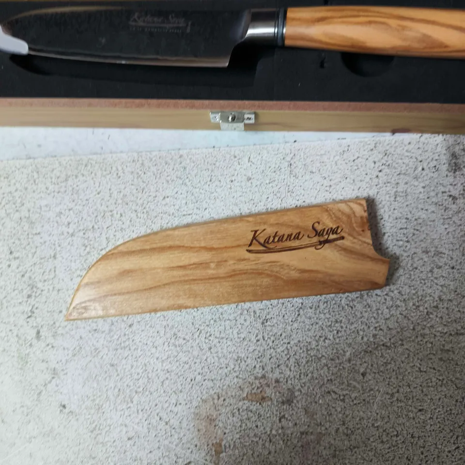 KATANA SAGA 12CM SANTOKU KNIFE VG-10 DAMASCUS, 67-LAYER BLADE, IN WOODEN PRESENTATION BOX