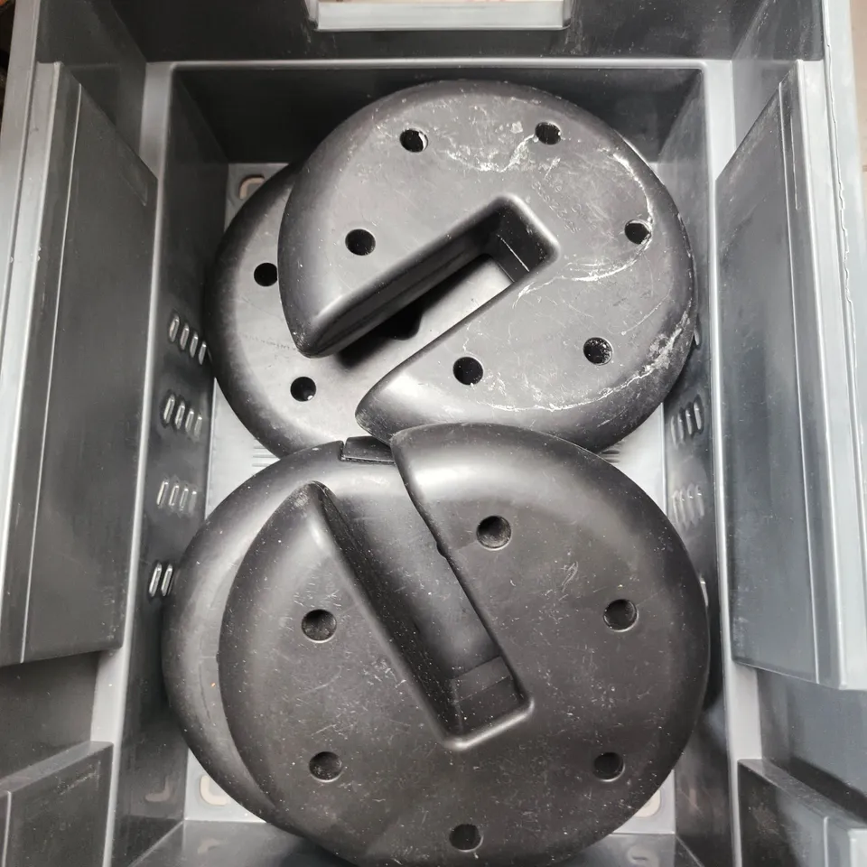 LOT OF 5 WEIGHTED PARASOL BASES