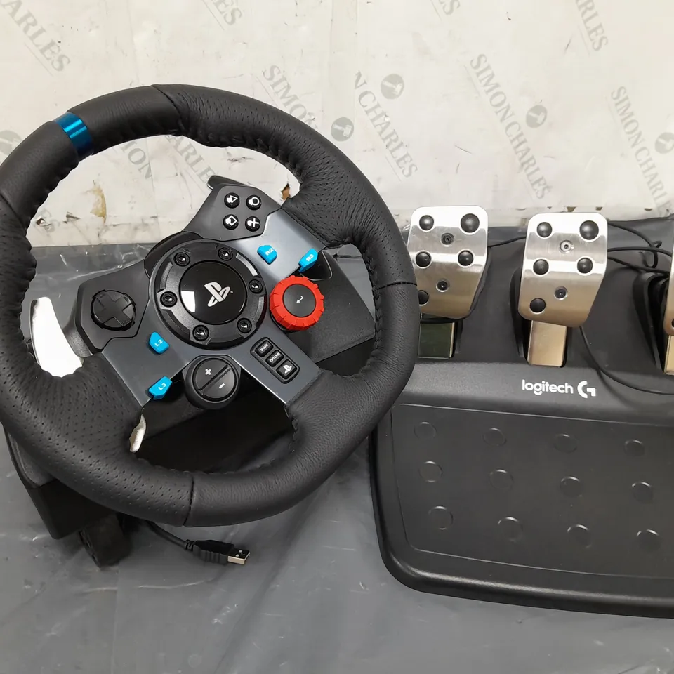 LOGITECH G29 DRIVING FORCE GAMING STEERING WHEEL 