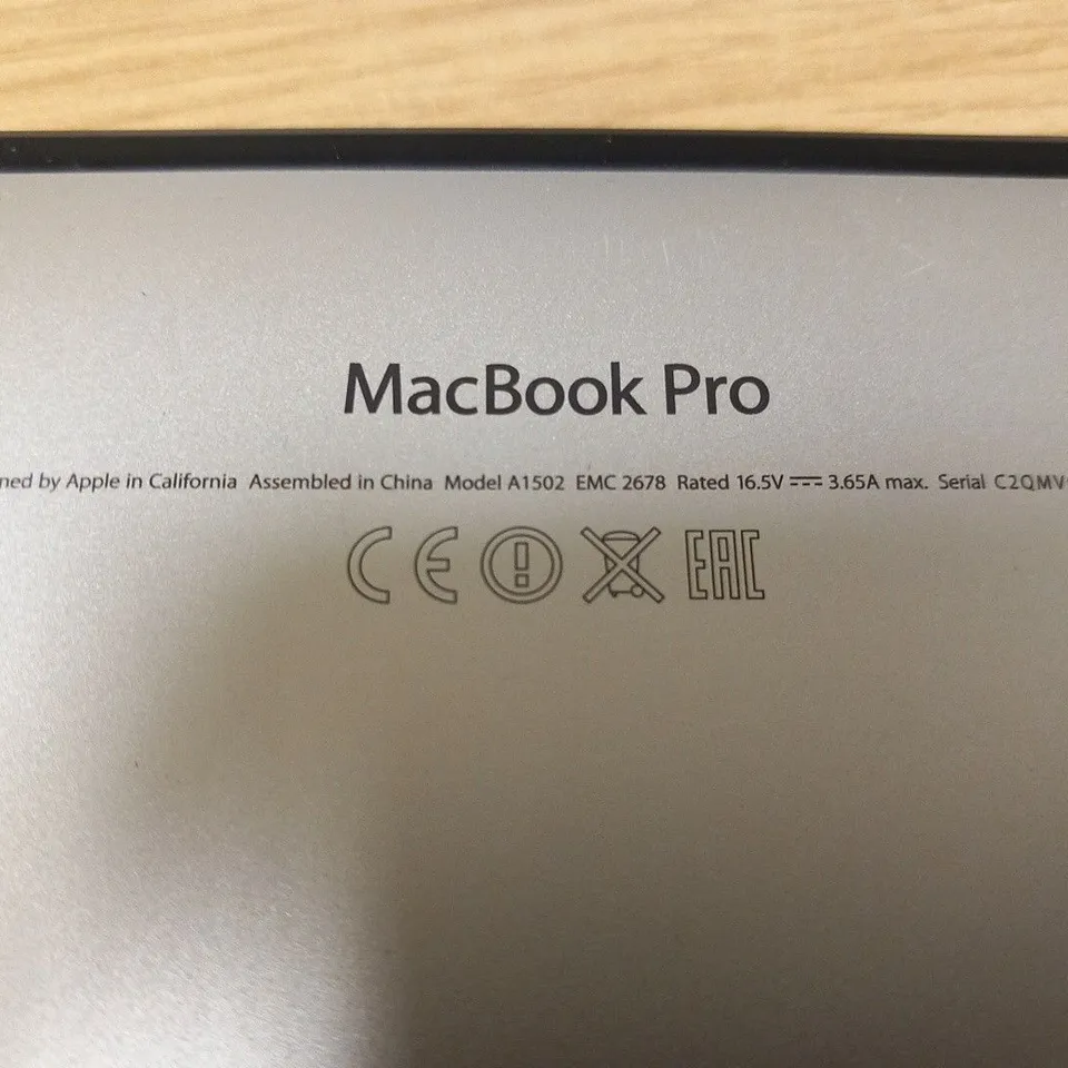 APPLE MACBOOK PRO (A1502 EARLY 2015)
