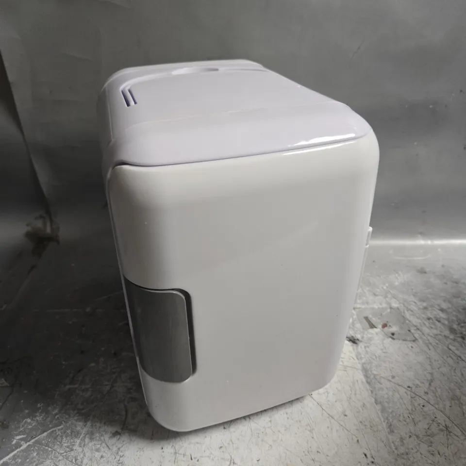 BOXED 4L CAR COOLER 