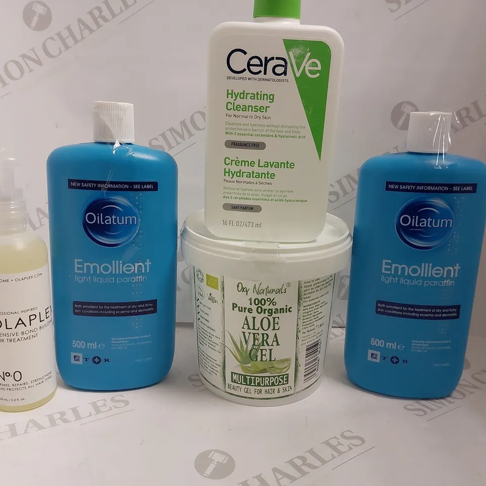 BOX OF APPROX 10 COSMETIC ITEMS TO INCLUDE CERAVE HYDRATING CLEANSER, ALOE VERA GEL AND OLAPLEX BOND BUILDING HAIR TREATMENT
