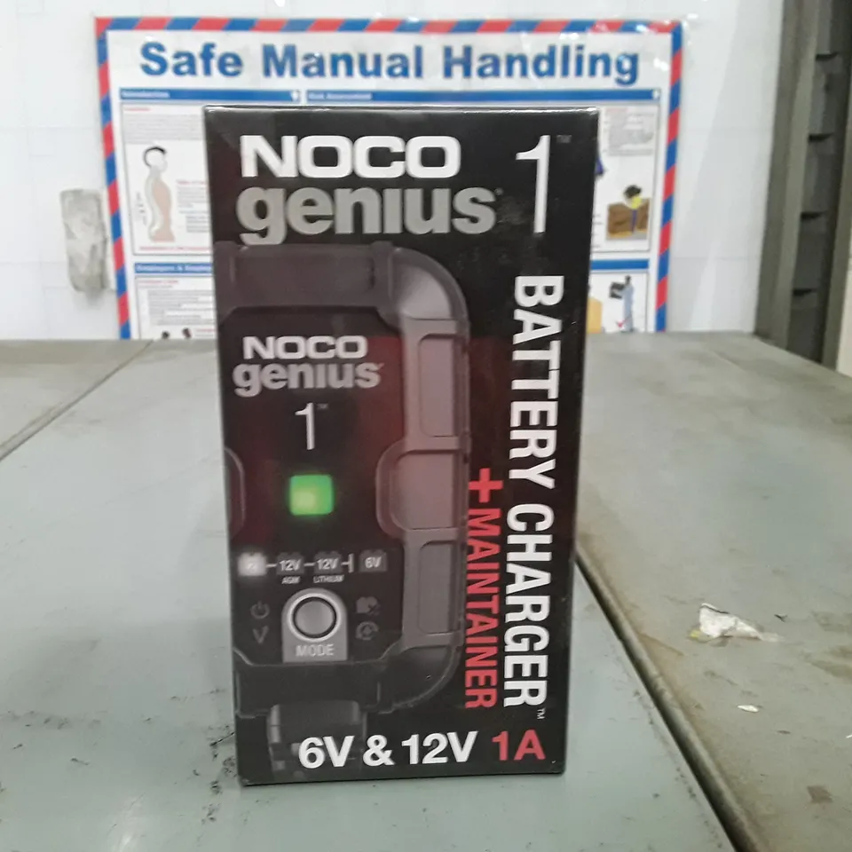 BOXED NOCO GENIUS BATTERY CHARGER AND MAINTAINER 