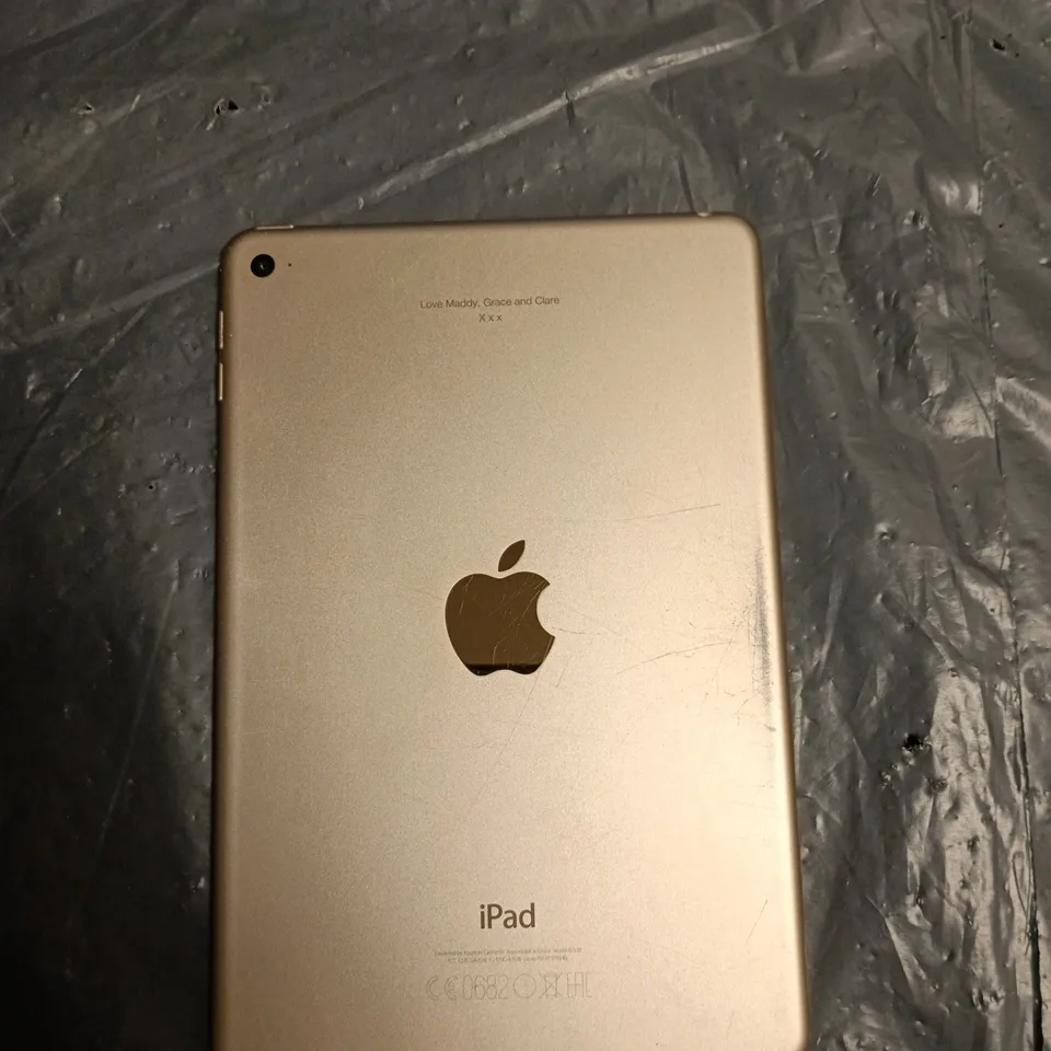 APPLE IPAD MINI 4 A1538
