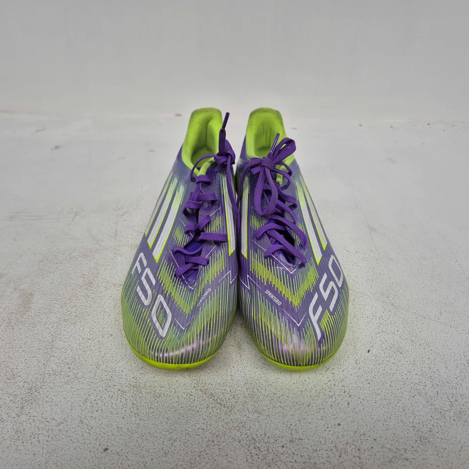 ADIDAS F50 SPRINT GRID FOOTBALL BOOTS IN PURPLE/GREEN - UK 11