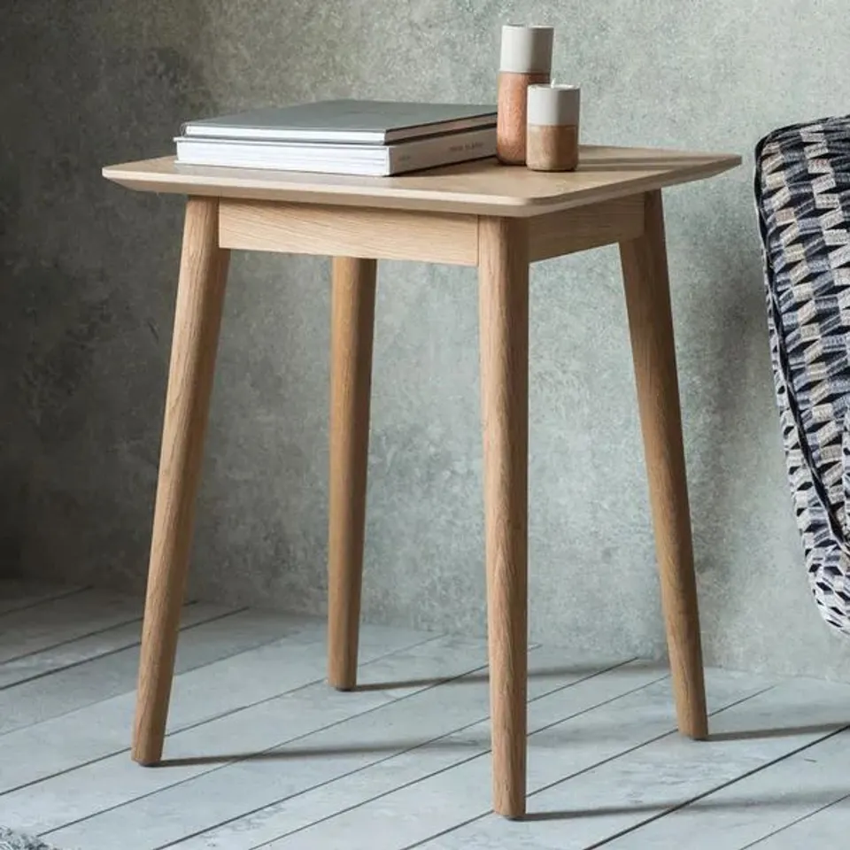 BOXED MANILA SIDE TABLE