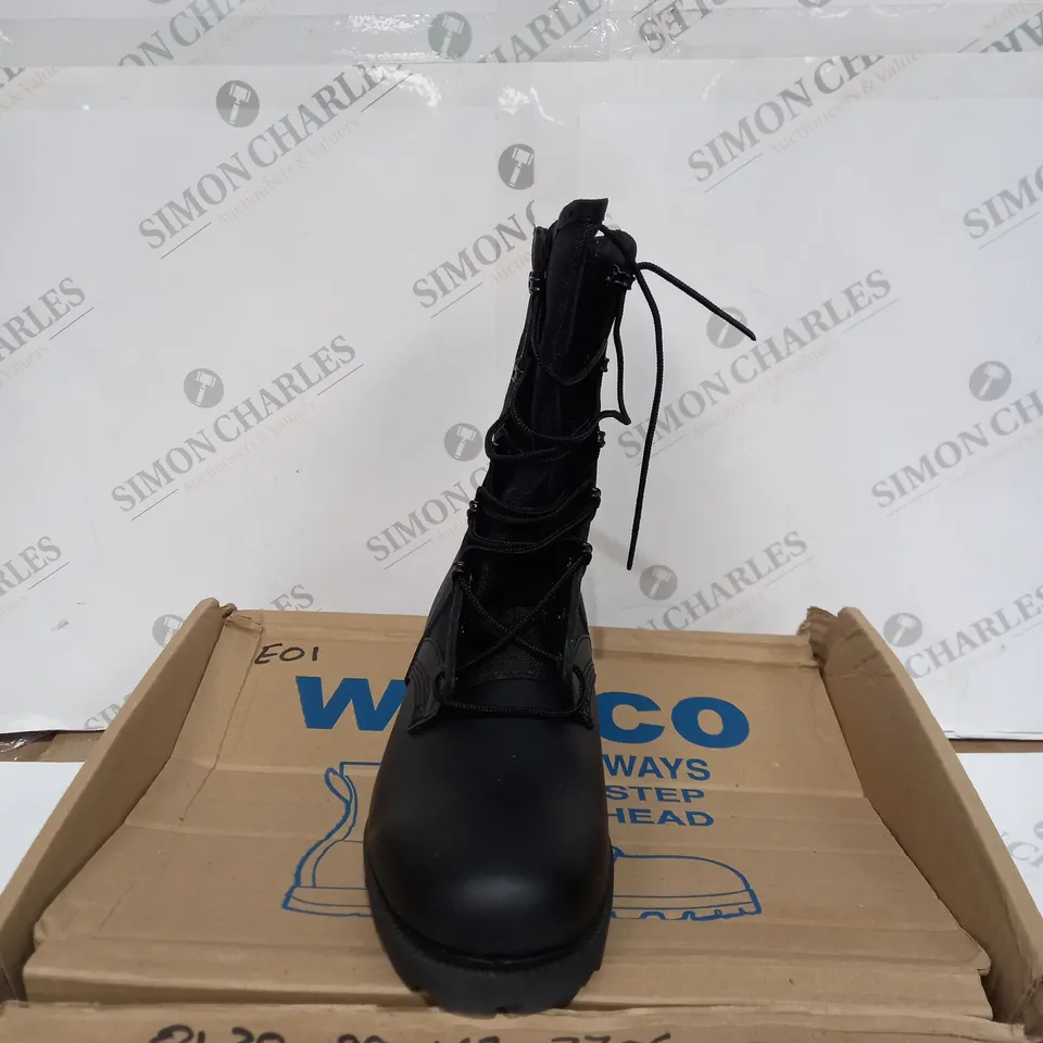 BOXED PAIR OF WELLCO WOMENS BOOTS - BLACK, SIZE 8.5 