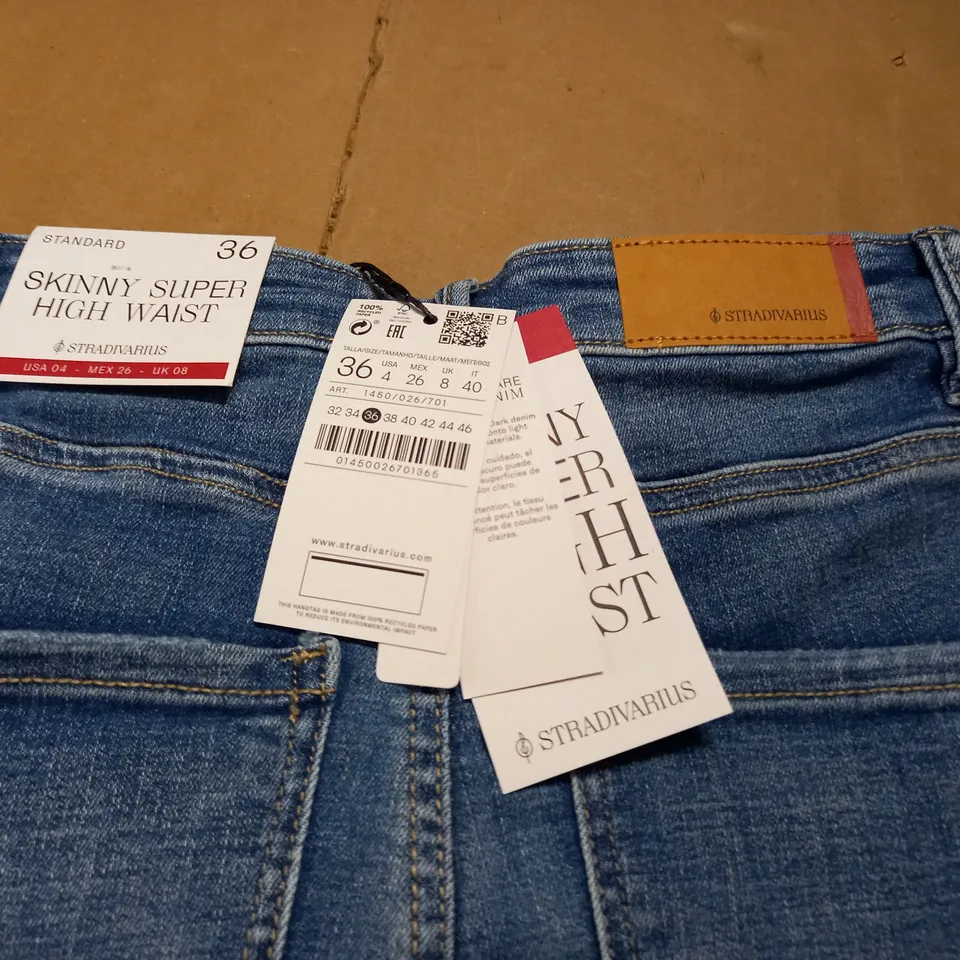 STRADIVARIUS SKINNY SUPER HIGH WAIST - UK 8