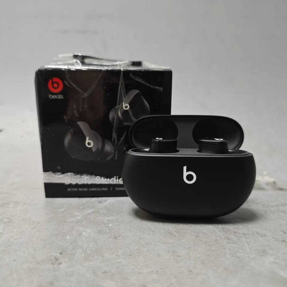 BOXED BEATS STUDIO BUDS 